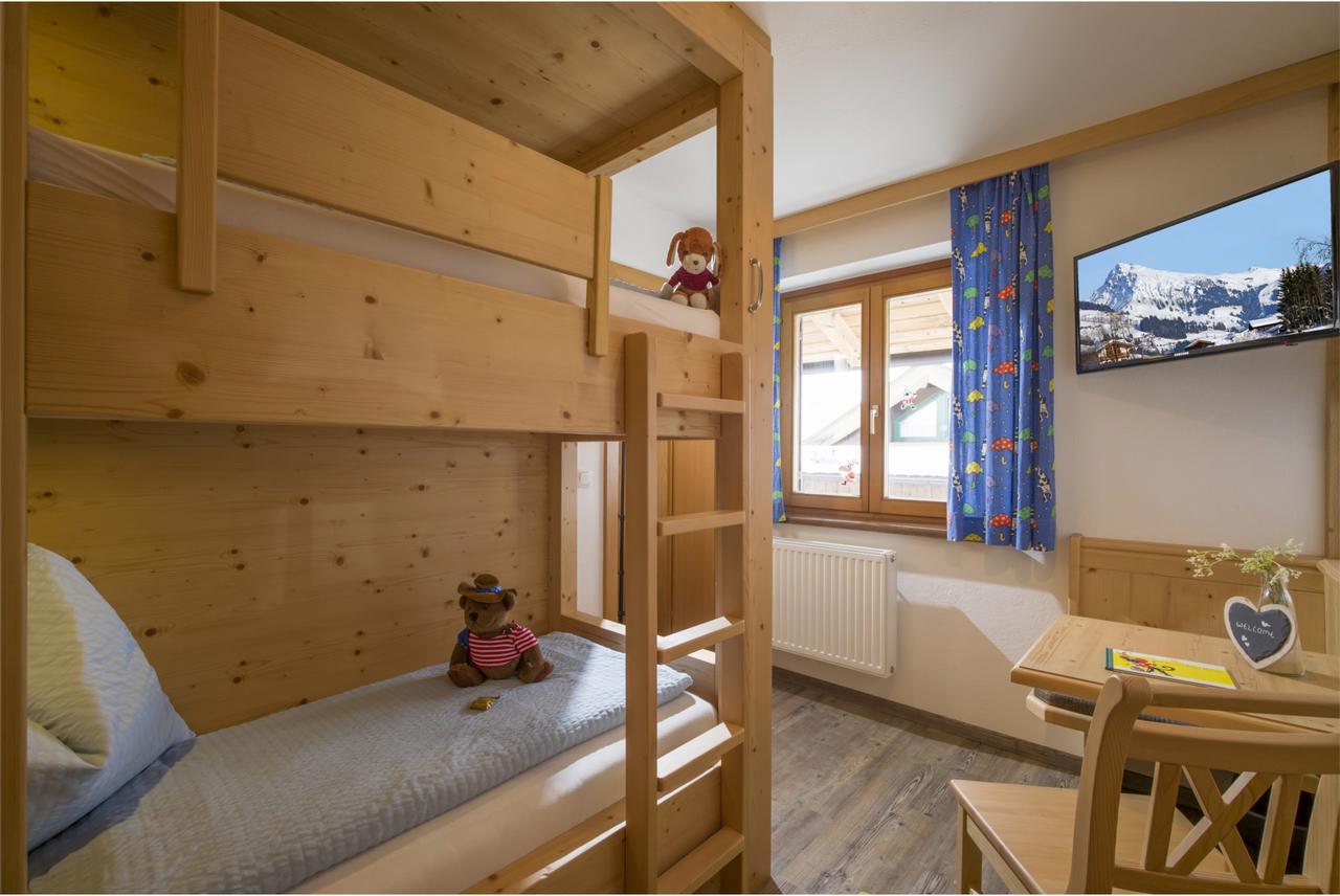Cafe Pension Koller Бриксен-им-Тале Экстерьер фото